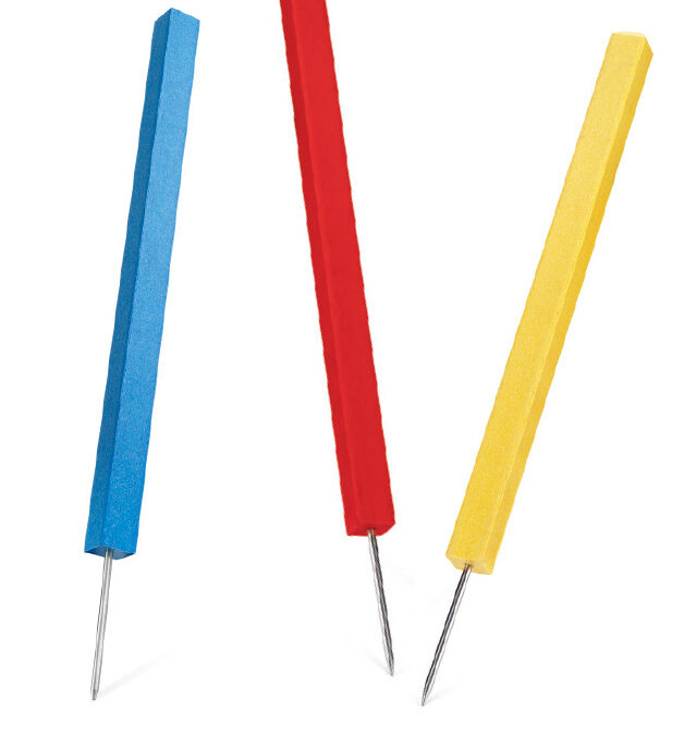 hazard marker with spike